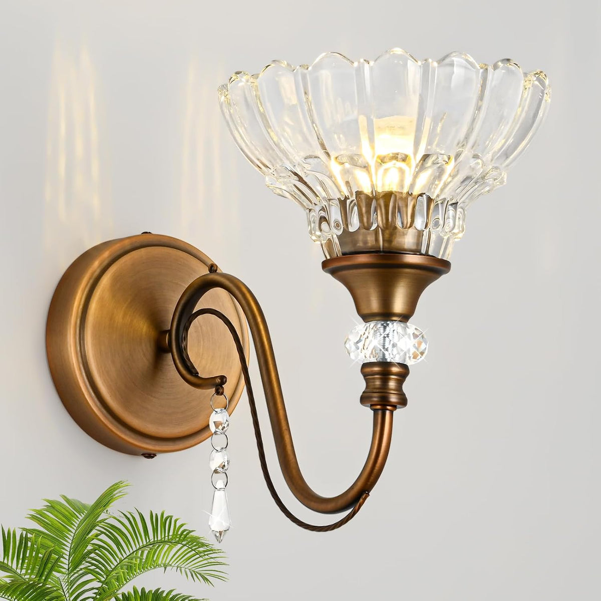 Vintage Brass Crystal Flower‑Shade Wall Sconce